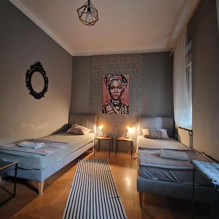 Hostelche Hostel Belgrado Exterior foto